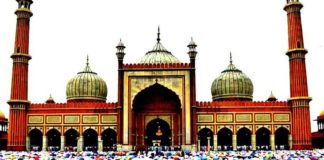 ﺑﻠﺪ ﻋﺮﺑﻲ ﻳﻔﺮﺽ “ ﻏﺮﺍﻣﺔ ” ﻋﻠﻰ ﺍﻟﻤﺼﻠﻴﻦ ﻳﻮﻡ ﺍﻟﺠﻤﻌﺔ