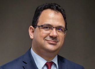 ﺯﻳﺎﺩ ﻟﻌﺬﺍﺭﻱ ﻳﻜﺸﻒ ﺃﺳﺒﺎﺏ ﺇﺳﺘﻘﺎﻟﺘﻪ ﻣﻦ ﺣﺮﻛﺔ ﺍﻟﻨﻬﻀﺔ