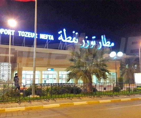 اجراءات صحية بمطار توزر نفطة للتوقي من فيروس كورونا