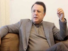 سليم شيبوب: أحمد أحمد «دمية» في ايدي اللوبيات ولن يقدر على المساس من الترجي