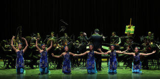 مسرح الأوبرا “نور”: عرض مسرحي موسيقي راقص ا