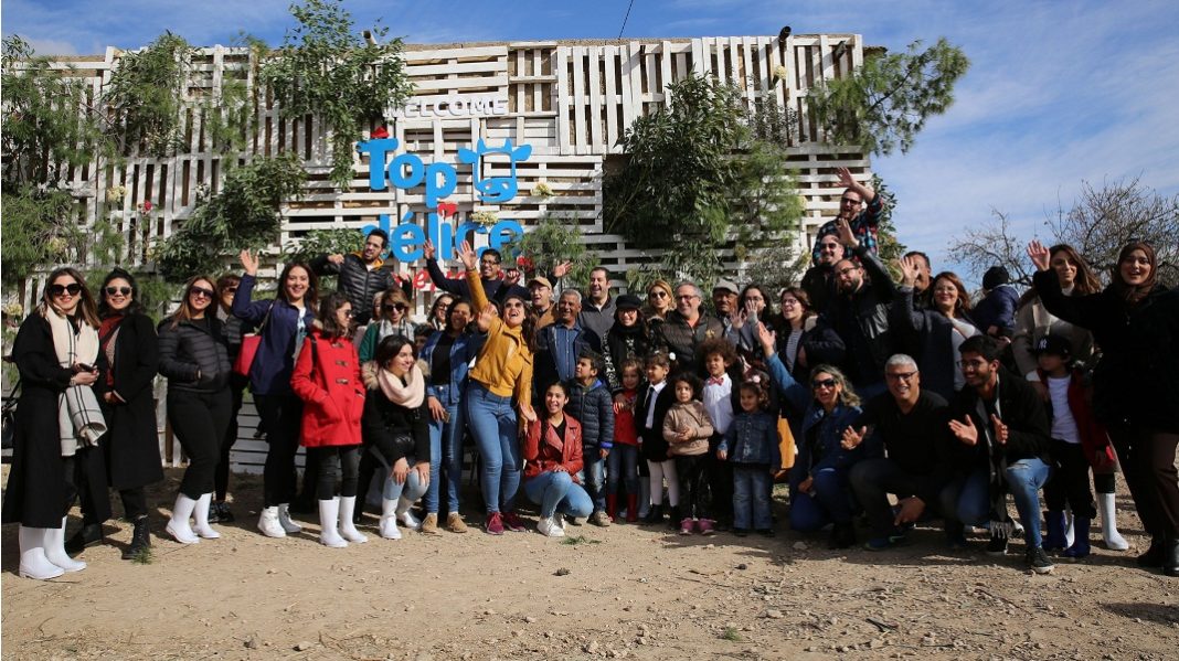 de-la-ferme-a-lusine-de-production-de-lait-delice-danone-ouvre-ses-portes