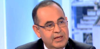 مبروك كرشيد يتبرع بشهر عمل لمجابهة ”كورونا”