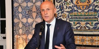 سفير فرنسا بتونس: إغلاق جميع المؤسسات التربوية الفرنسية في تونس… كل قادم من فرنسا لا يلتزم بالحجر..يُعاقب بالقانون (فيديو)