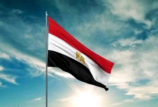 55 ﺗﻮﻧﺴﻴﺎ ﻋﺎﻟﻘﻮﻥ ﺑﻤﺼﺮ ﺑﻌﻀﻬﻢ ﻳﻨﺎﻡ ﺑﻤﻴﺪﺍﻥ ﺍﻟﺘﺤﺮﻳﺮ