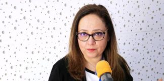 نصاف بن علية: “سنخسر أحباءنا إذا لم نلتزم بالحجر الصحي”