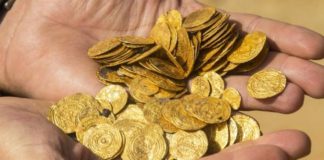 إحباط صفقة بيع ماسة نادرة الى ليبي بـ45 مليار كشف السر عن كنز رهيب