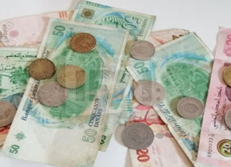 عكس ما يتم تداوله: خطر الاصابة بكورونا بسبب لمس النقود المعدنية او الورقية ضعيف جدا