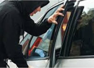 معتمد سكرة يروي تفاصيل تعرضه لعملية “براكاج ” مروعة