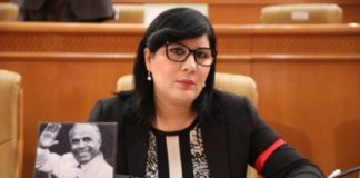 عبير موسي لـ”الفخفاخ” سيأتيكم الرد بعد أن أعلنتم مساندتكم رسميا للفساد..”