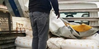 مهرّب يخفي أطنانا من السميد عند إرهابيين في اطار صفقة