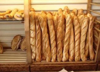 وزارة التجارة تدعو أصحاب المخابز إلى إلغاء إضرابهم واستئناف التفاوض