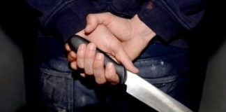 قليبية:استضافه لتناول الافطار معا..شاب يطعن ايطالي بعد ان تحرش به وأراد ممارسة الشذوذ الجنسي