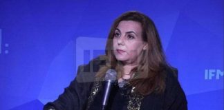 الدريدي:”امرأة في حومتي تحرس في مأوى سيارات خذيت عليها تصرفات مفيدة وهيئتها”