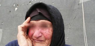 ألقت بها عائلتها في الشارع بعد الافطار: تطورات قضية المسنة المقعدة