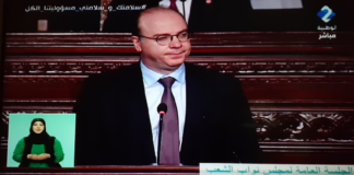 بالتواريخ : وزير يكشف تفاصيل المناقصة وصفقة شركة الفخفاخ