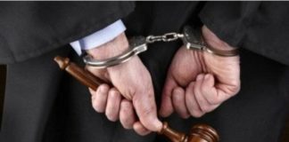 إيقاف محام جاء الى ثكنة العوينة للدفاع عن موكله.. ومفاجاة