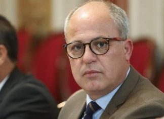 بعد عبو ..نبيل الحجي لسمير ديلو:”عبير موسي لم تستهدفني ولا تحشرني في استقطابات ثنائية”