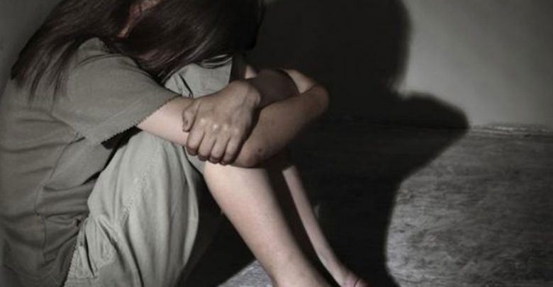 القبض-على-شاب-من-اجل-مواقعة-قاصر