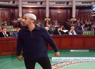 سعيد الجزيري يطالب باسترجاع نعاجه وحالة فوضى في الجلسة العامة