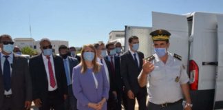 المدرسة الوطنية للسجون والإصلاح ببرج الطويل : تسلّم سيارات لنقل المساجين وحافلات لنقل الأعوان هبة من امريكا