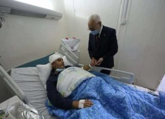 رئيس البرلمان يعود النائب أحمد موحى بالمستشفى العسكري بالعاصمة