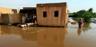 ارتفاع حصيلة ضحايا فيضانات السودان إلى 102 ودمار 70 ألف منزل