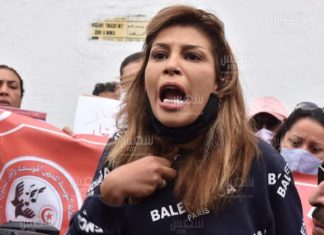 بالفيديو: فنانون يحتجون ويطالبون بإلغاء حظر التجول