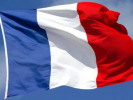 أكبر جماعة إسلامية في بنغلادش تمهل الحكومة يوما واحدا لقطع العلاقات مع فرنسا