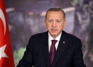 أردوغان: مؤلم للغاية أن تدافع القيم الأوروبية عن الإساءة لمعتقدات الآخرين