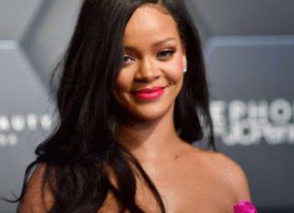 ريهانا تعتذر عن استخدام حديث نبوي خلال عرض أزياء للملابس الداخلية