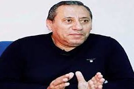 عبد المومن يدعو إلى عطلة بـ4 أيام والدخول في حجر صحي شامل