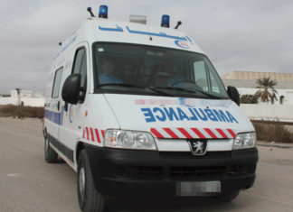 براكاج مرعب لسيارة إسعاف في جبل جلود: التفاصيل