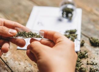 في المنستير: تفكيك عصابة مخدرات تنشط أمام المعاهد وفي الملاهي