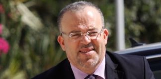 سمير ديلو: أطراف تسللت الى محيط الغنوشي وسممت الأجواء داخل النهضة