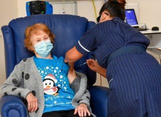 “وصفت ب”خطوة هائلة” بريطانيا أول بلد غربي يطلق اليوم حملة التلقيح ضد “كورونا”