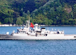 حادث خطير بين فرقاطتين تركية ومصرية