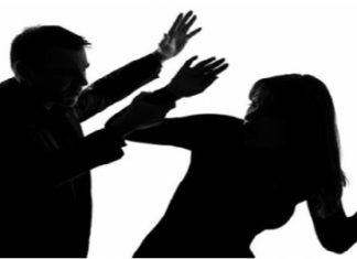 تقتل زوجها دون أدنى رحمة