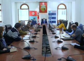 اجتماع مرتقب اليوم بين الحكومة واللجنة العلمية لمجابهة فيروس كورونا