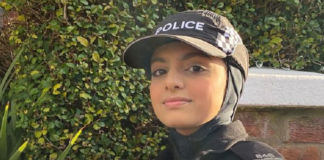 شرطة ليسترشير البريطانية تعتمد الحجاب في لباسها الرسمي