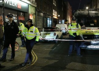 مقتل شخص وإصابة آخر بحادث طعن في لندن