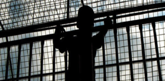 القانون الصيني المعدل لتخفيض سن المسؤولية الجنائية إلى 12 عاما يدخل حيز التنفيذ