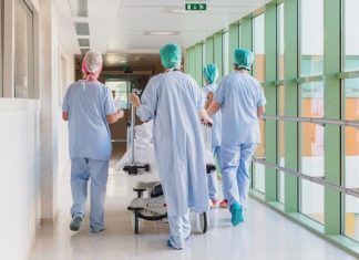 المعهد العالي لعلوم التمريض بتونس يستعد لإطلاق برنامج لدعم جودة التدريس وتطوير الحياة الجامعية