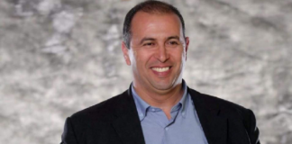 كمال بن خليل يعتذر ويطالب دحمان بإحترام النادي الإفريقي