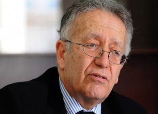 عياض بن عاشور: قيس سعيّد يمهد لانقلاب مدني وديكتاتورية جديدة