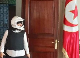 موسي:”منعت عنا الداخلية الصدرية الواقية من الرصاص فصنعنا صدرية واقية باجتهادنا البسيط”