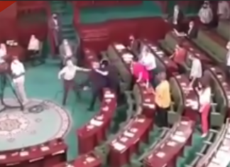 بعد صفعه عبير موسي: كلثوم كنو تدعو إلى إيقاف النائب صحبي صمارة