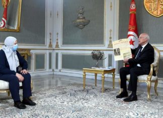 قيس سعيد: “سلالتهم من نفس السلالة.. يتلونون بكل لون”