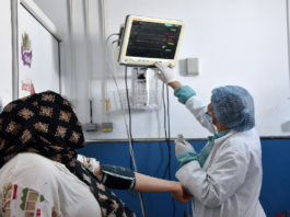 انخفاض نسبة إيواء مصابي كورونا بأقسام الإنعاش وبأسرة التنفس الإصطناعي