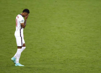 نهائي اليورو: إساءات عنصرية ضد ثلاثي إنقلترا بعد فشلهم في تسجيل ركلاتهم الترجيحية